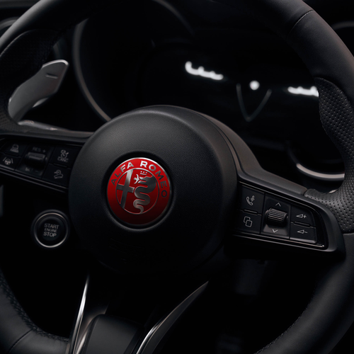 2027 Alfa Romeo Stelvio Luna Rossa Interior